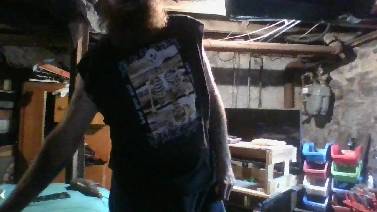 Offline Cowboy0894 on Cam4