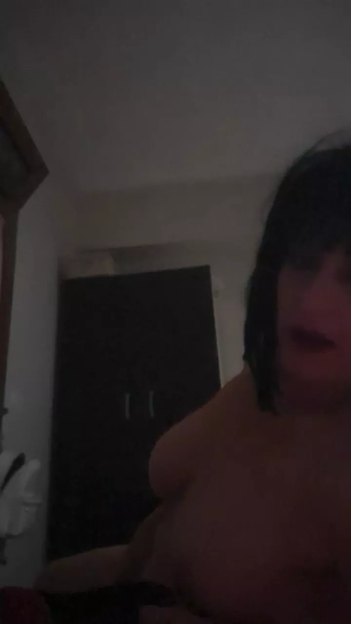 Offline desideramitant5 on Cam4