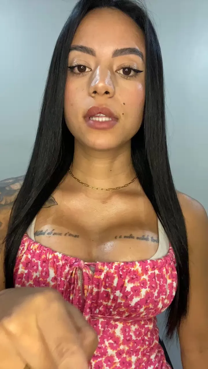 Offline Elamesma_ on Cam4