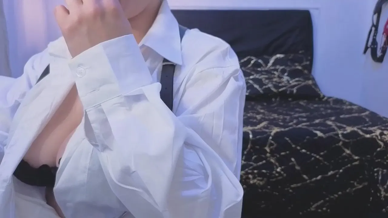 elowen_halley1 —  #pawg #deepthroat #taboo #AssToMouth #pee #anal #bdsm