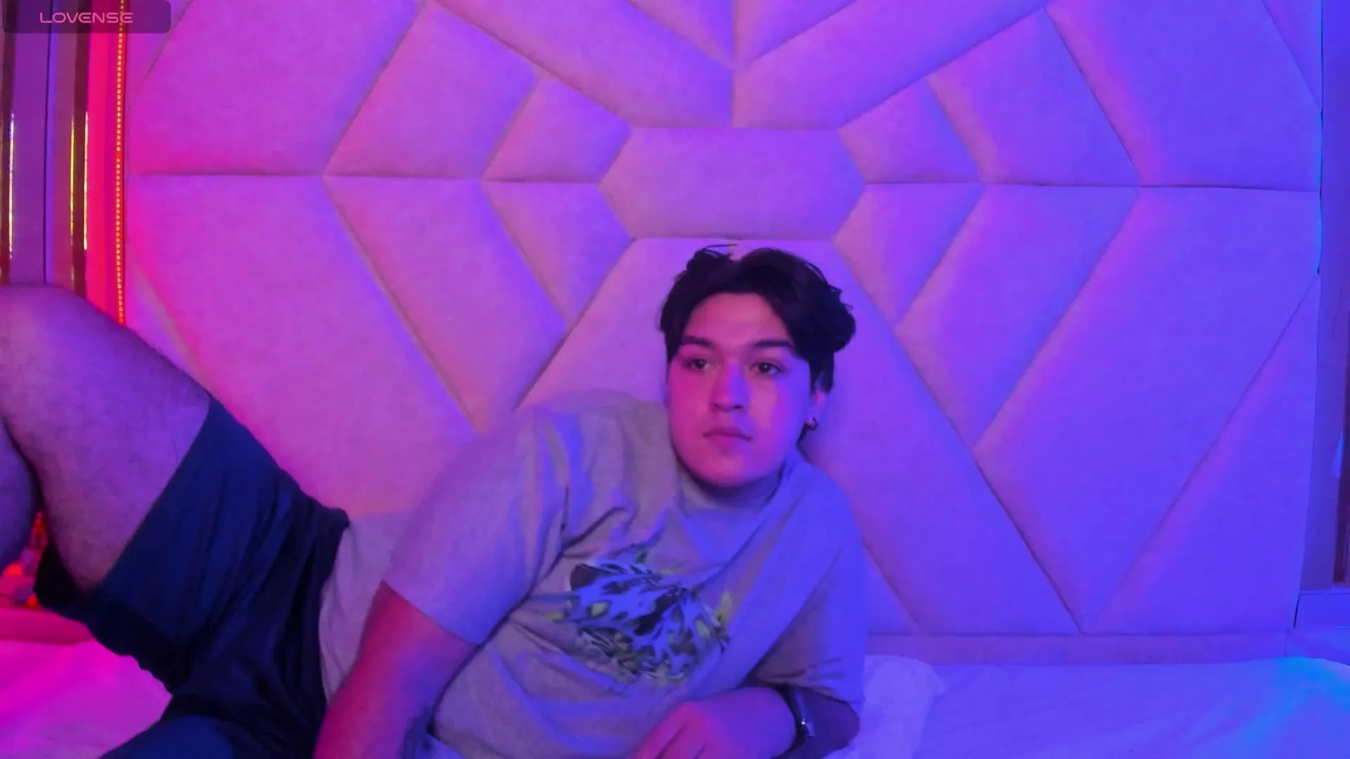 EmilyANDrew —  #threesome #feet #anal #masturbation #deepthroat #blowjob #amateur