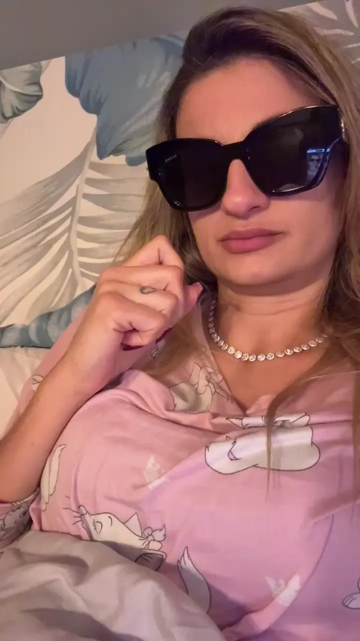 Evelyn909 — Freechat on Cam4