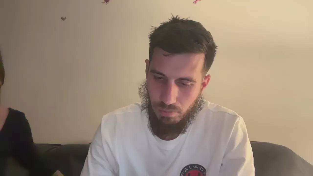 Offline FleureOuverte on Cam4