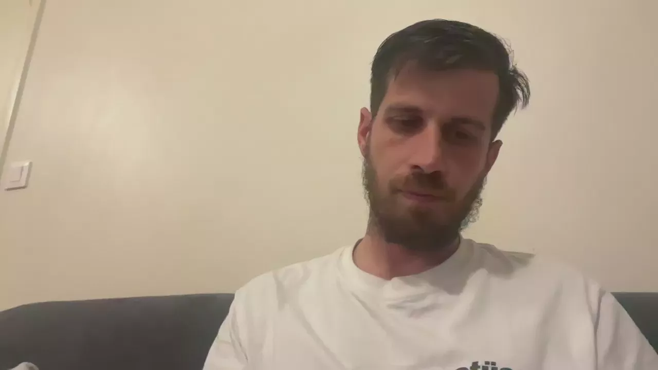 Offline FleureOuverte on Cam4