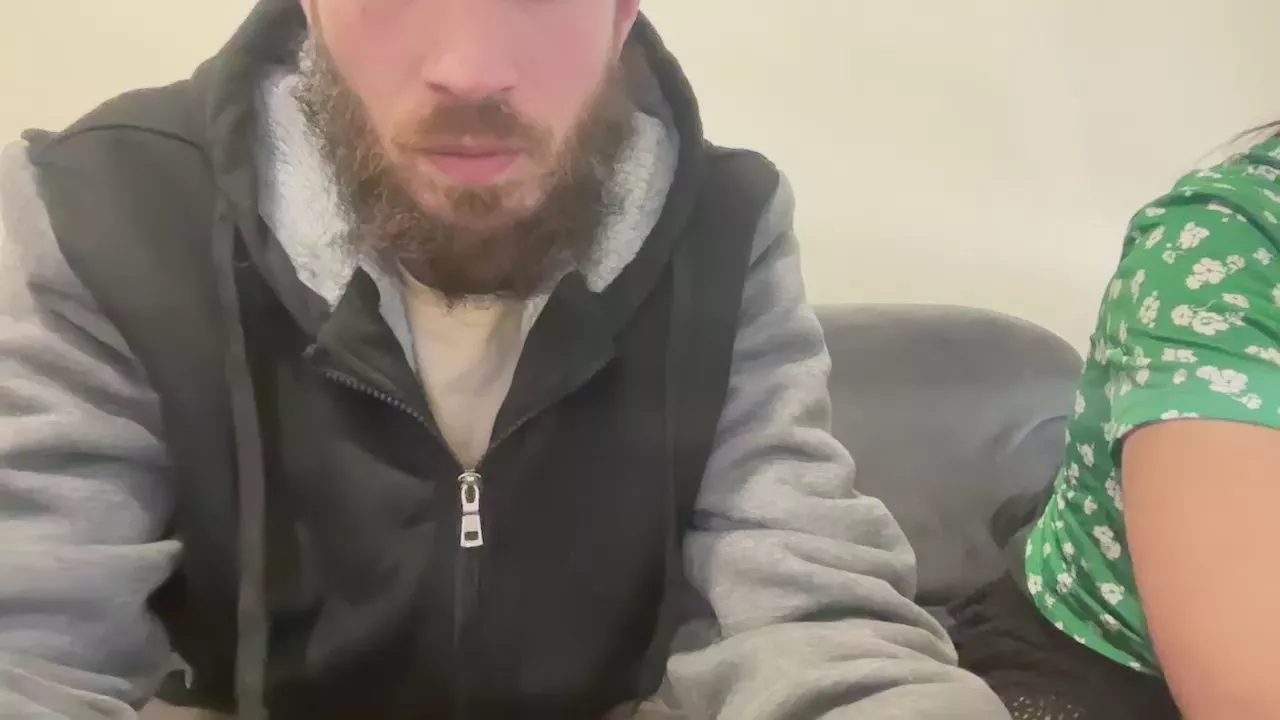 Offline FleureOuverte on Cam4