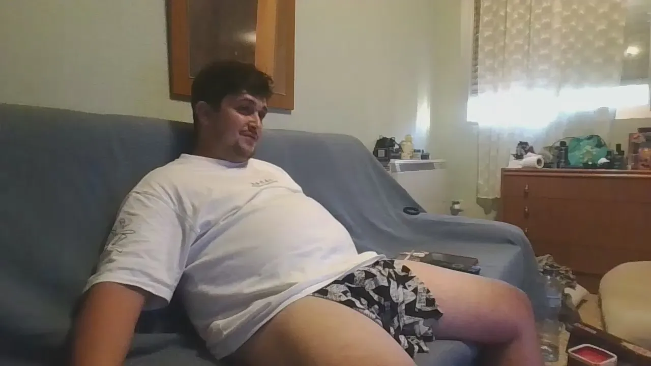 Offline fox_hood_sexy on Cam4