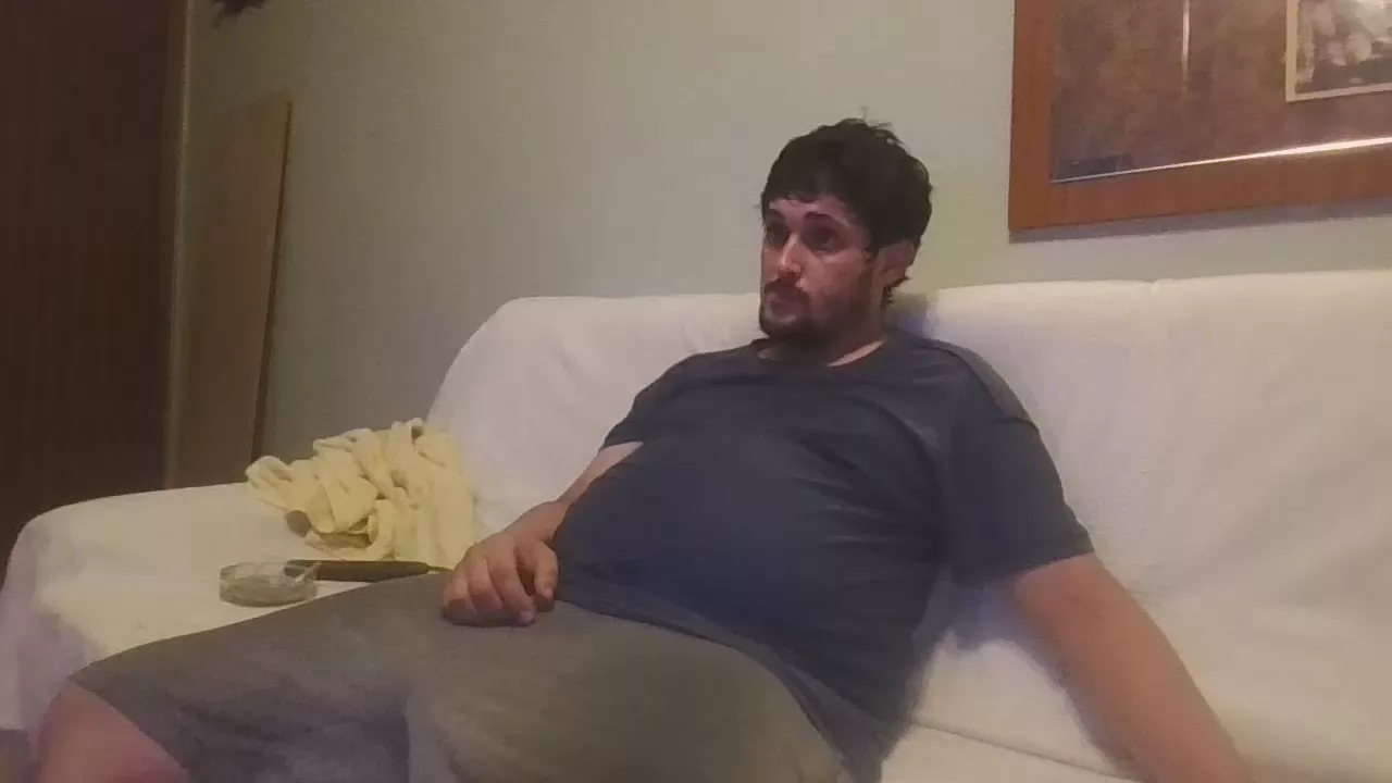 Offline fox_hood_sexy on Cam4