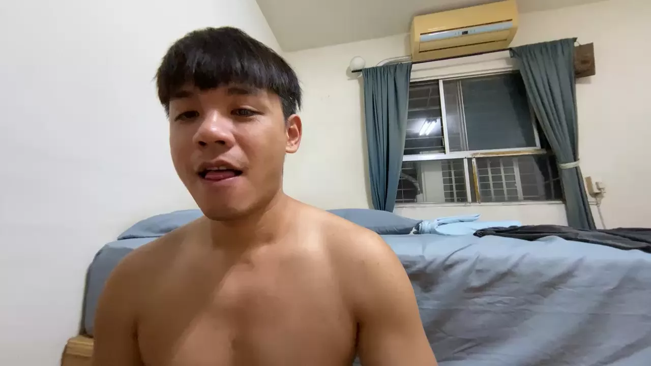 Foxfoxfoxfox on Cam4 