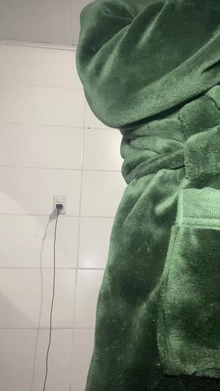 Offline Gatasiamesa_ on Cam4