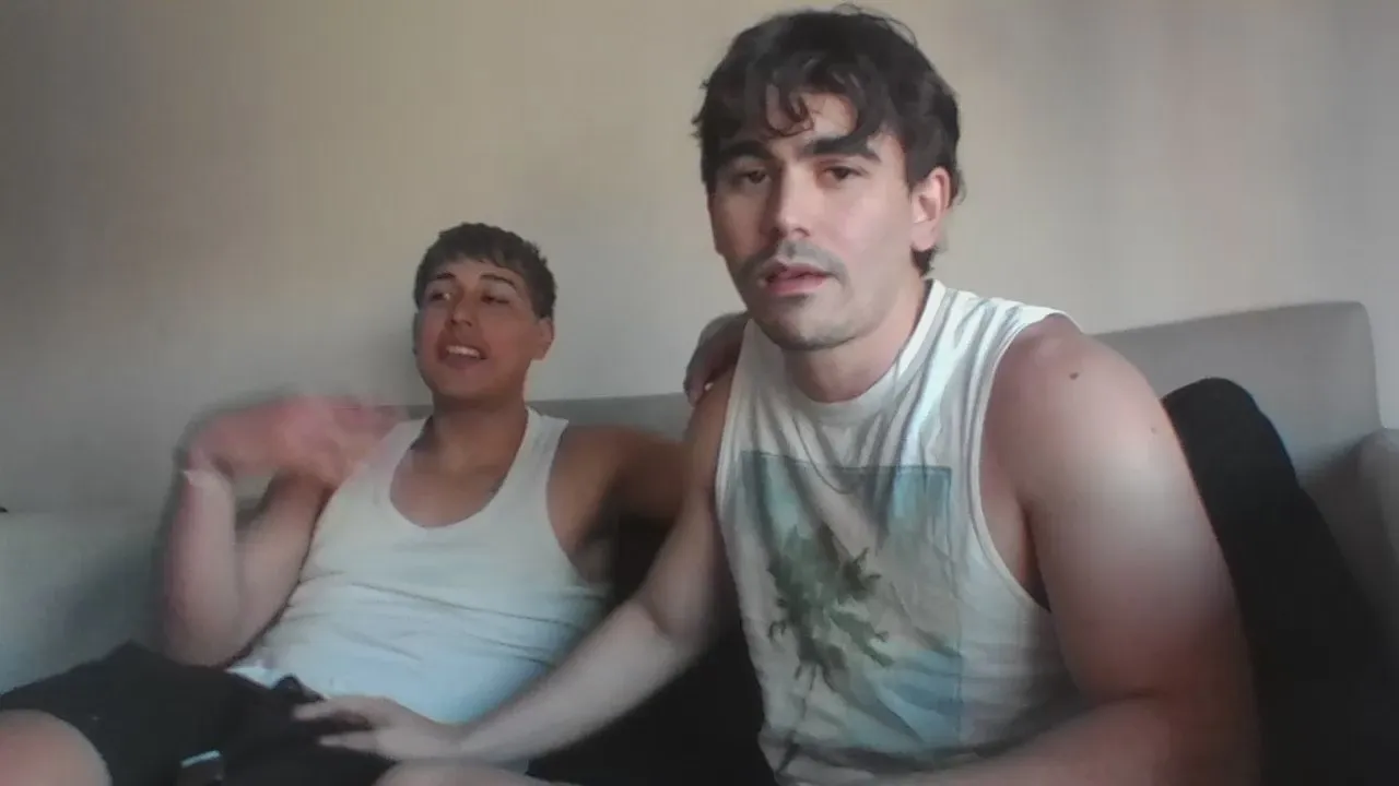 Offline gualas on Cam4