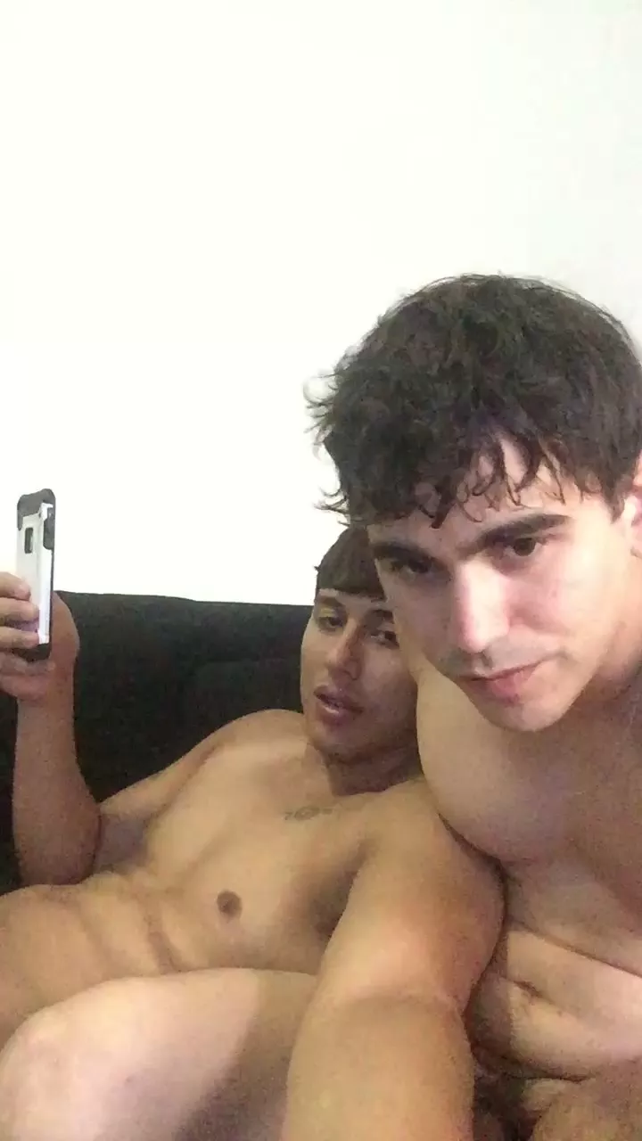 Offline gualas on Cam4