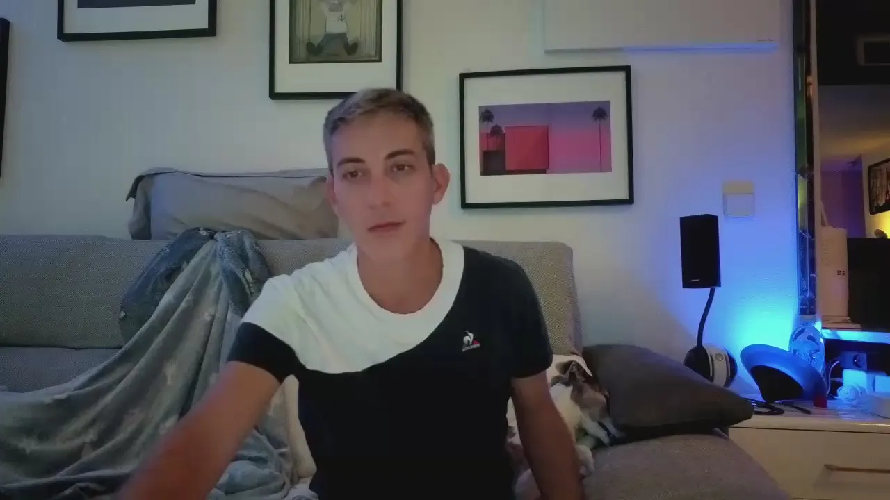 Freechat HuGo4K on Cam4