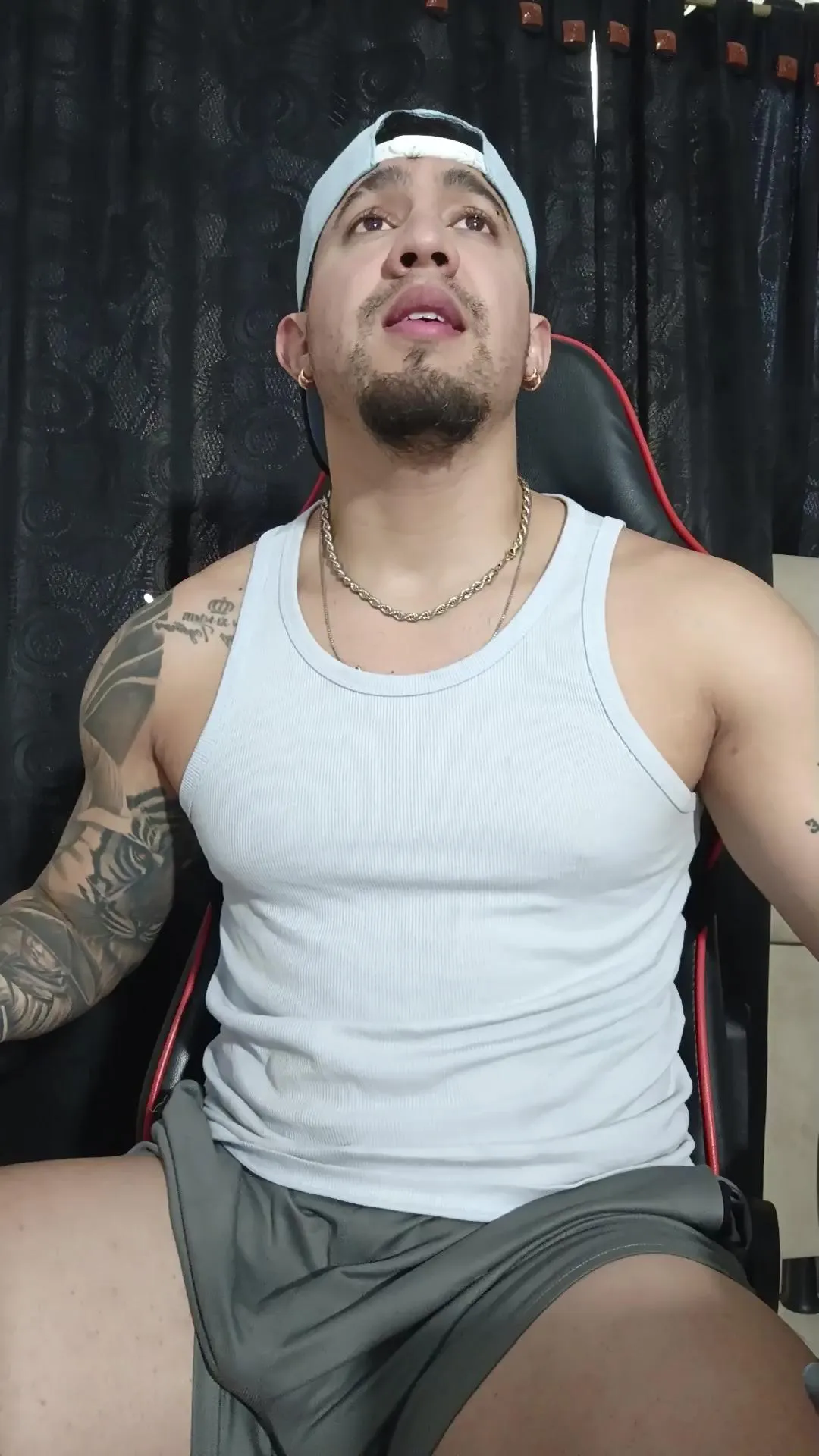 Freechat Im_massimo777 on Cam4