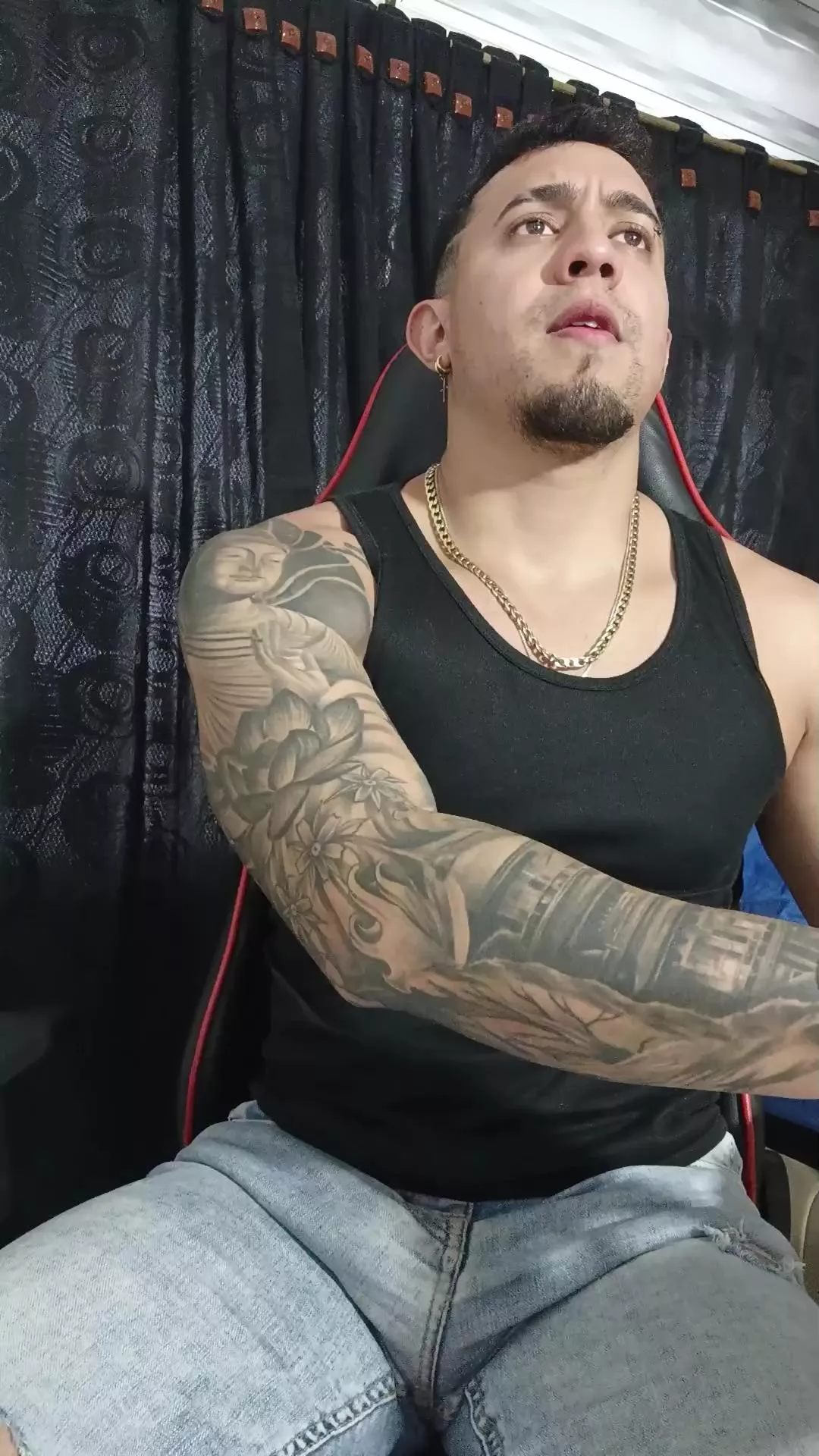 Freechat Im_massimo777 on Cam4