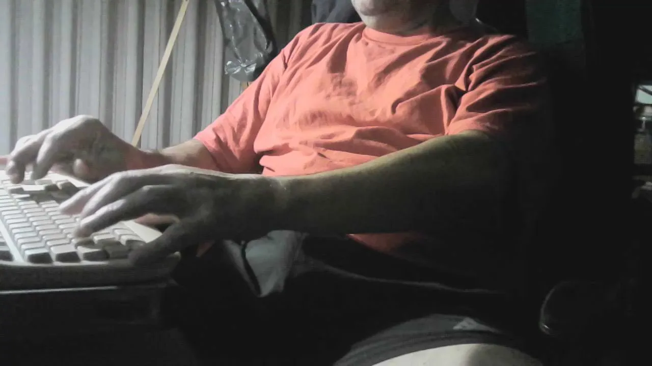 Offline ima_vit on Cam4