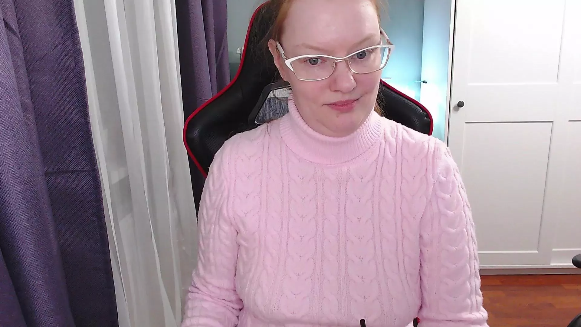 Offline Inari_Lady on Cam4