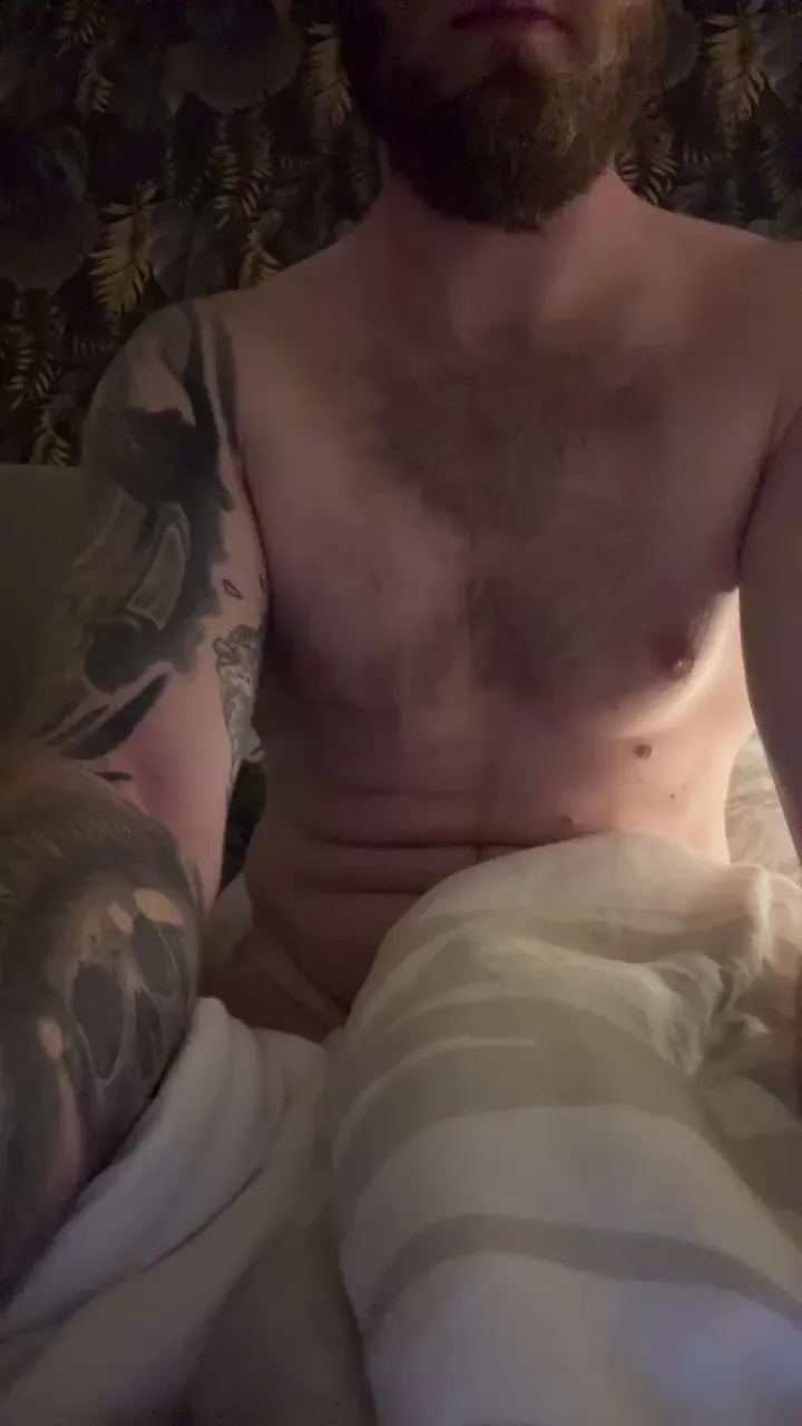 Offline Julienlozaq on Cam4