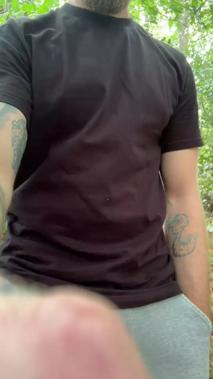 Offline Julienlozaq on Cam4