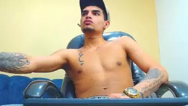 Offline KalvinVoy on Cam4