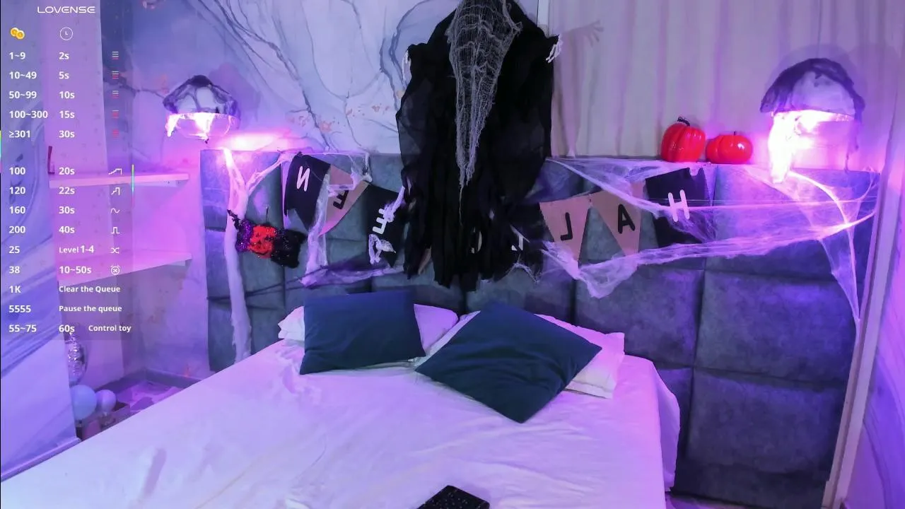 Offline Katee_Sweet on Cam4