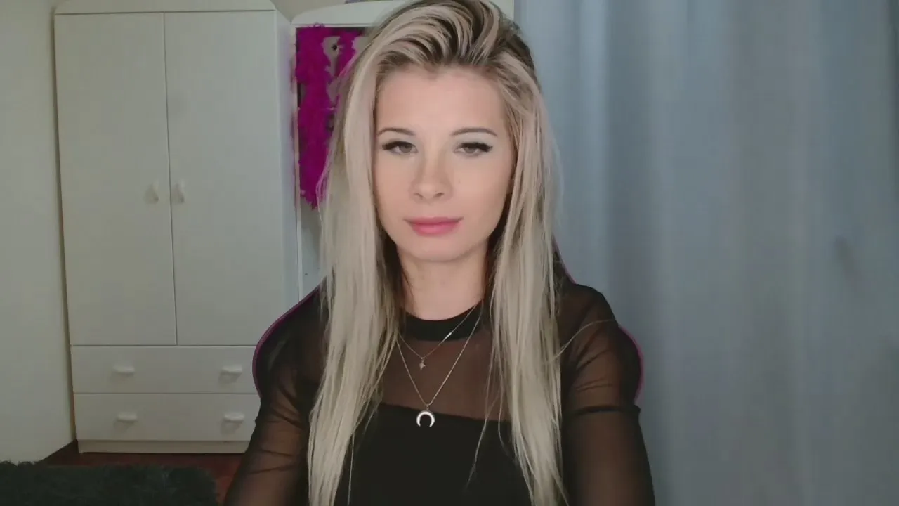 Offline KristineSensual on Cam4