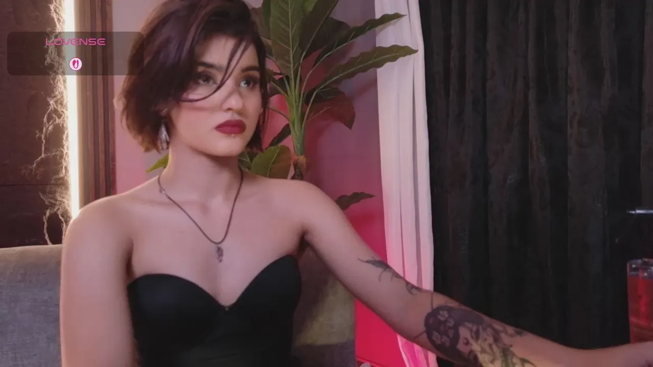 Freechat la_diabla_1 on Cam4