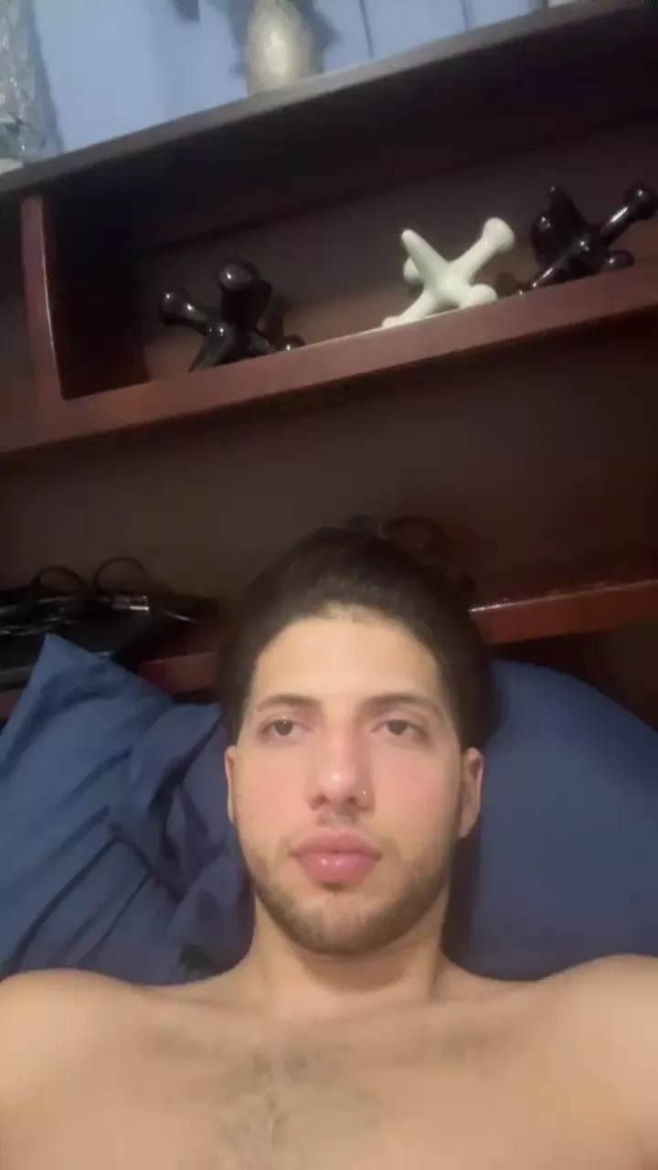 Offline Latinnot43 on Cam4