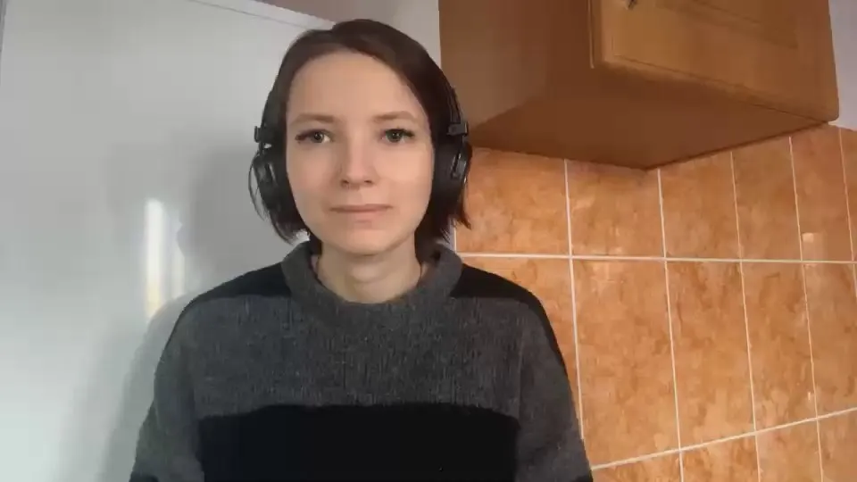 Offline LeanaMielnicki on Cam4