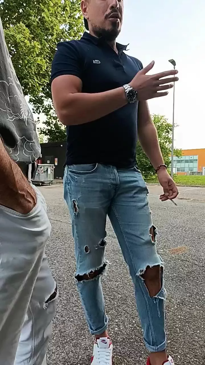 Offline Legolar on Cam4