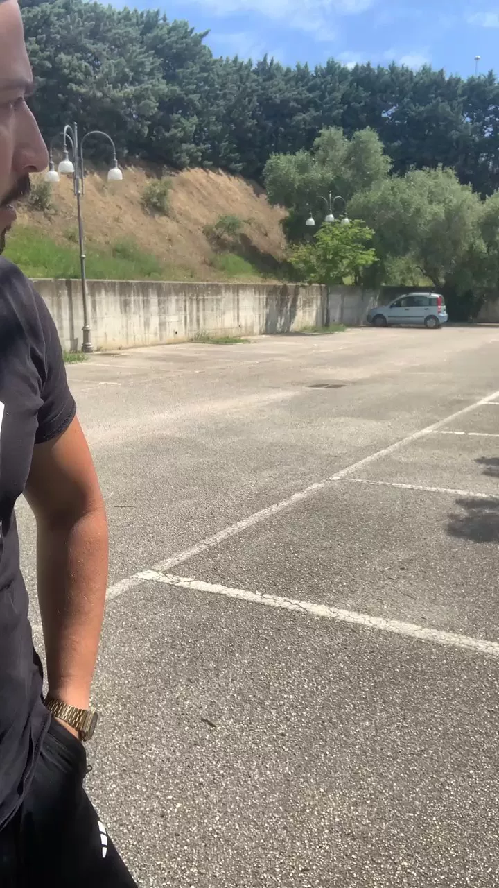 Offline Legolar on Cam4