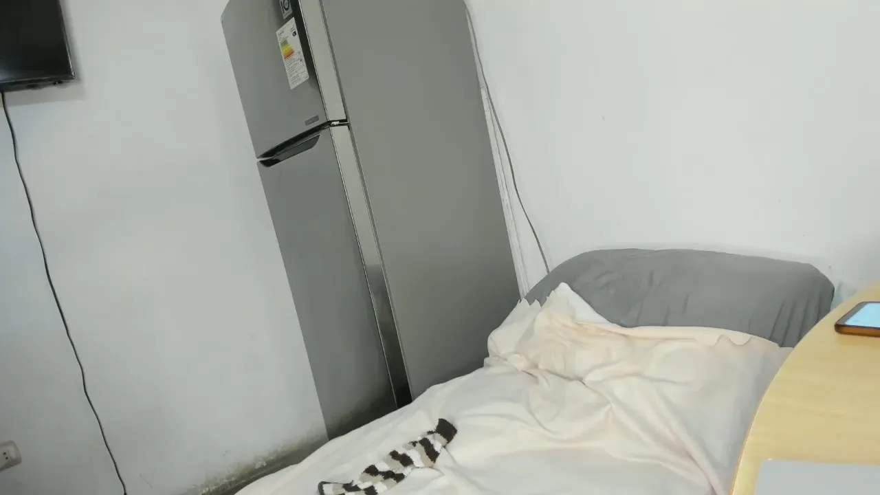 Offline lovepassion2023 on Cam4