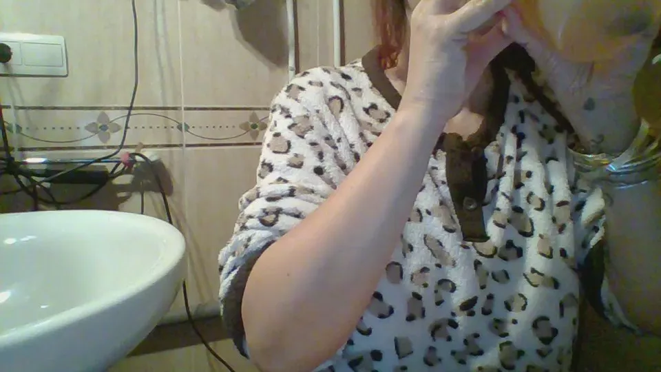 Offline Lunamaya7 on Cam4