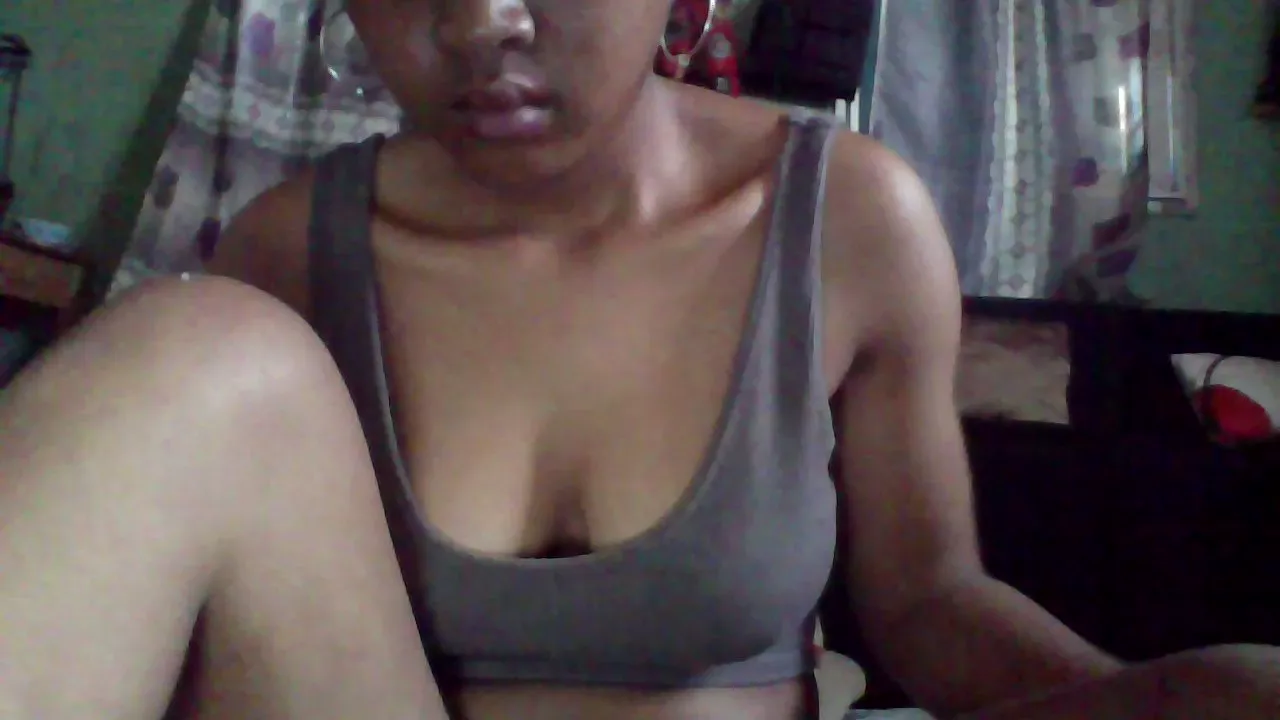 Offline Lundatafit on Cam4