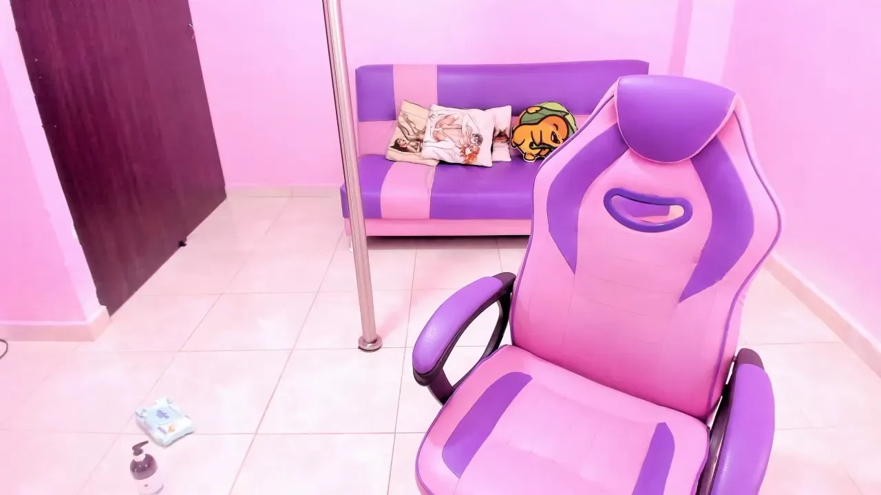 Madame_Boobs on Cam4