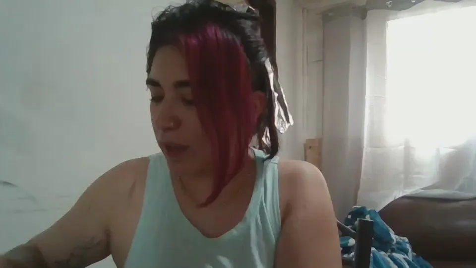 Madamepiaceri on Cam4 