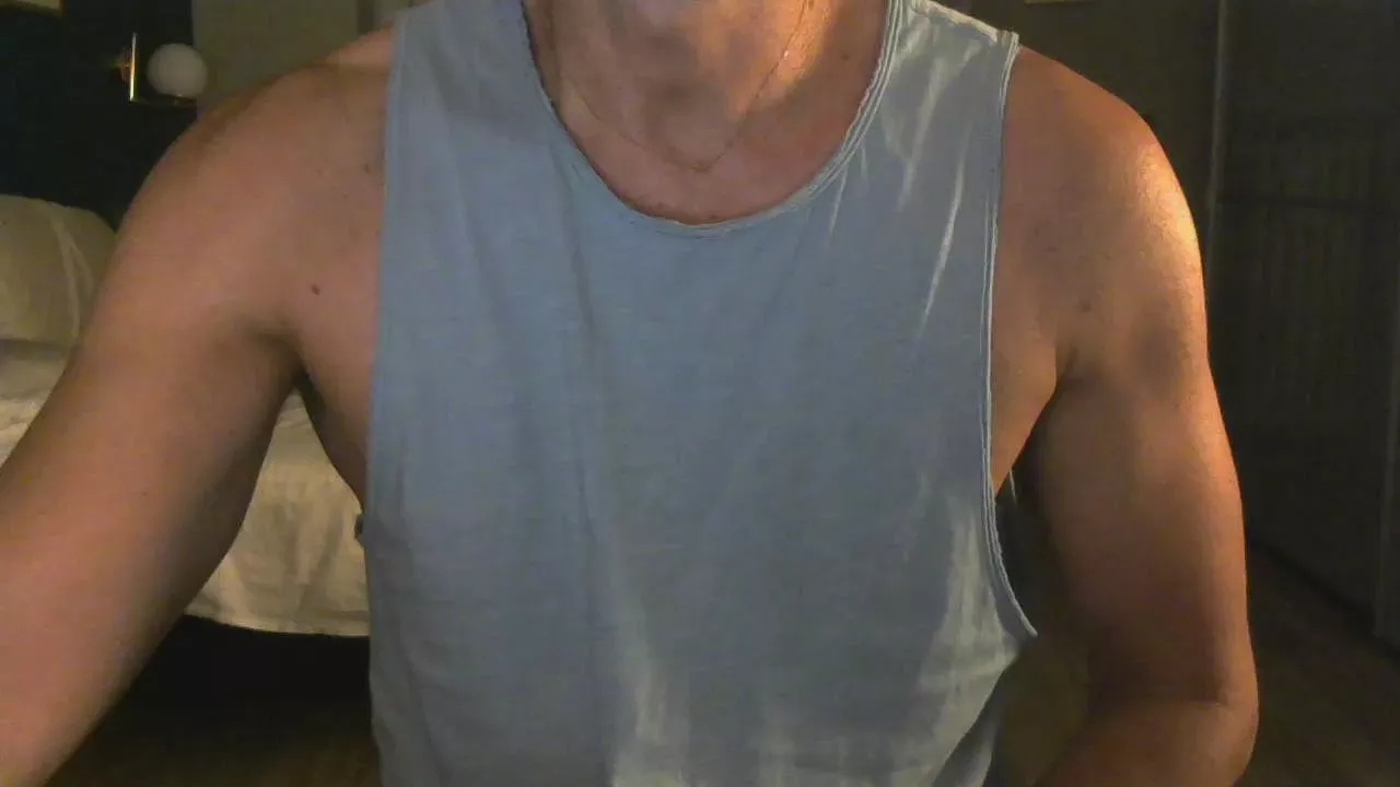 Offline madmaxifun on Cam4