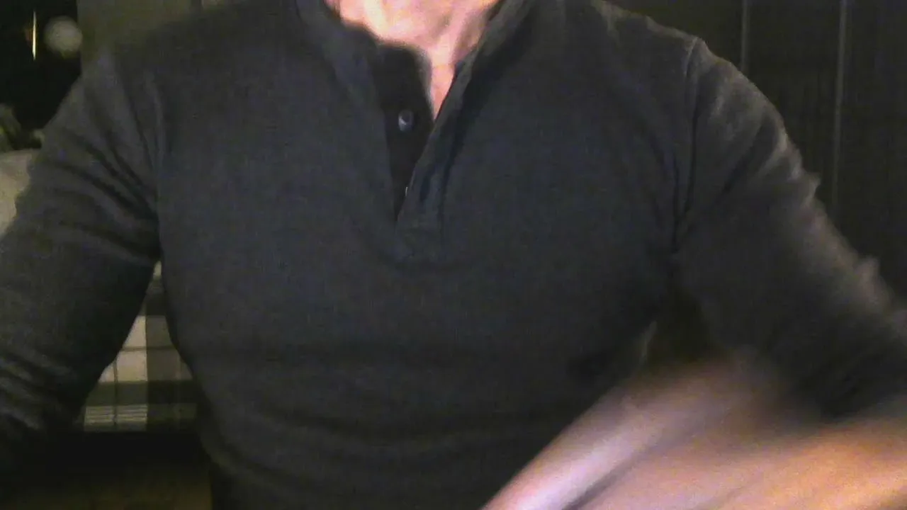 Offline madmaxifun on Cam4