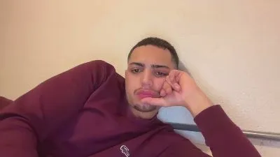 mael223 —  #feet #pee #bigass #masturbation #armpits