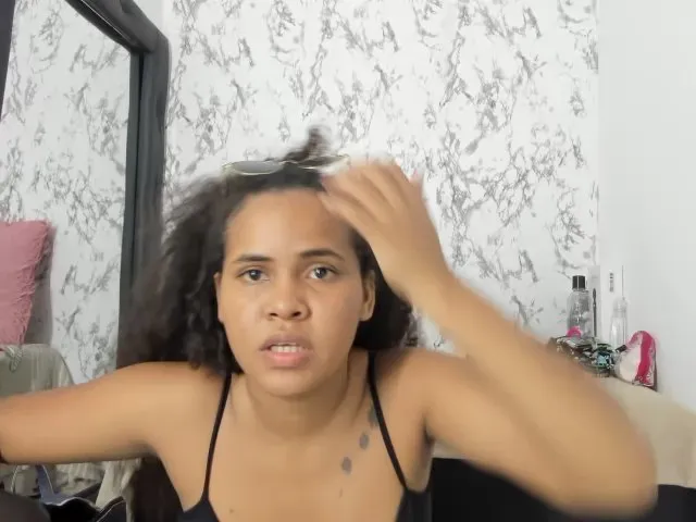 makena18 — Freechat on Cam4