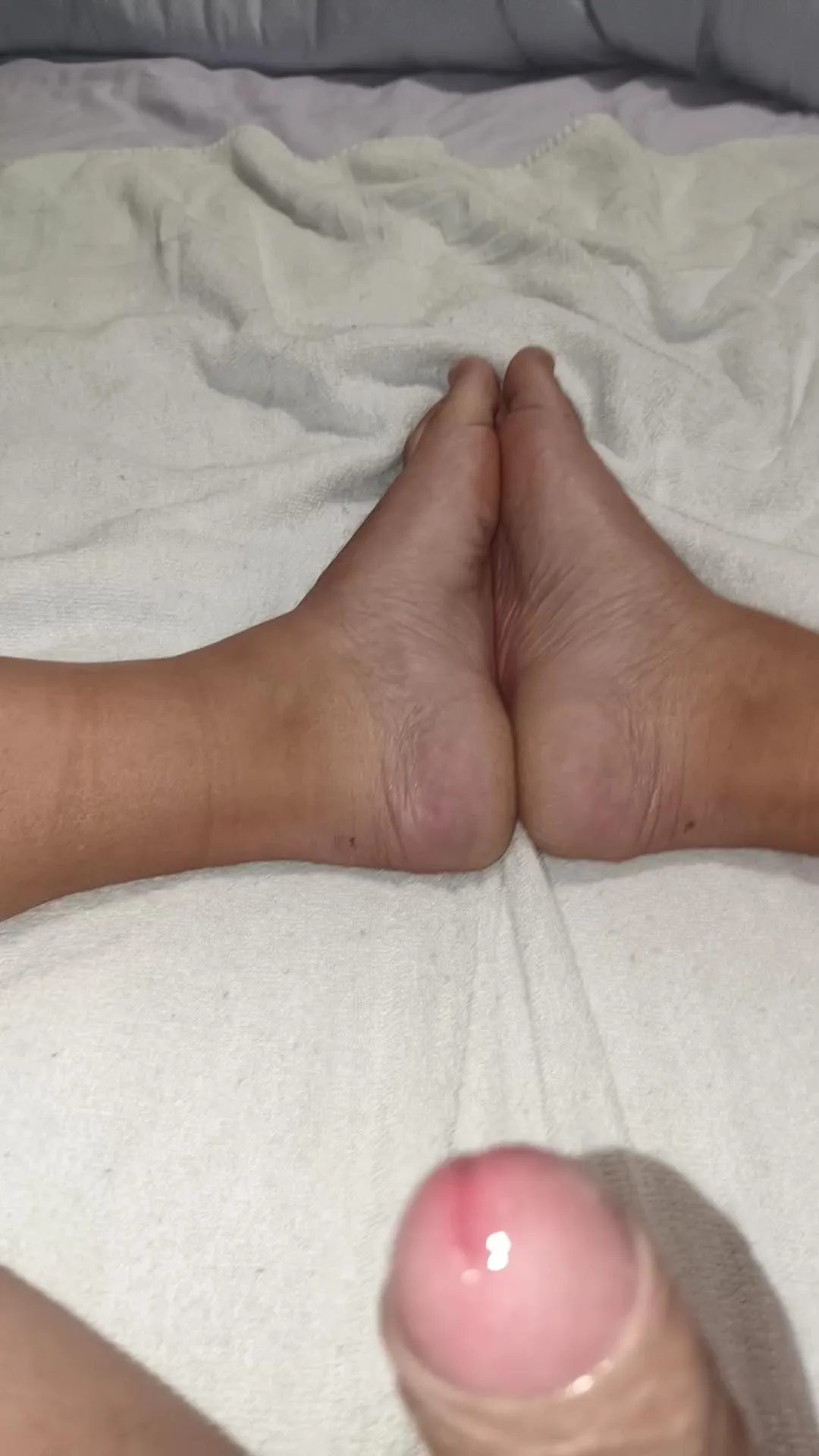 Offline manumad33 on Cam4