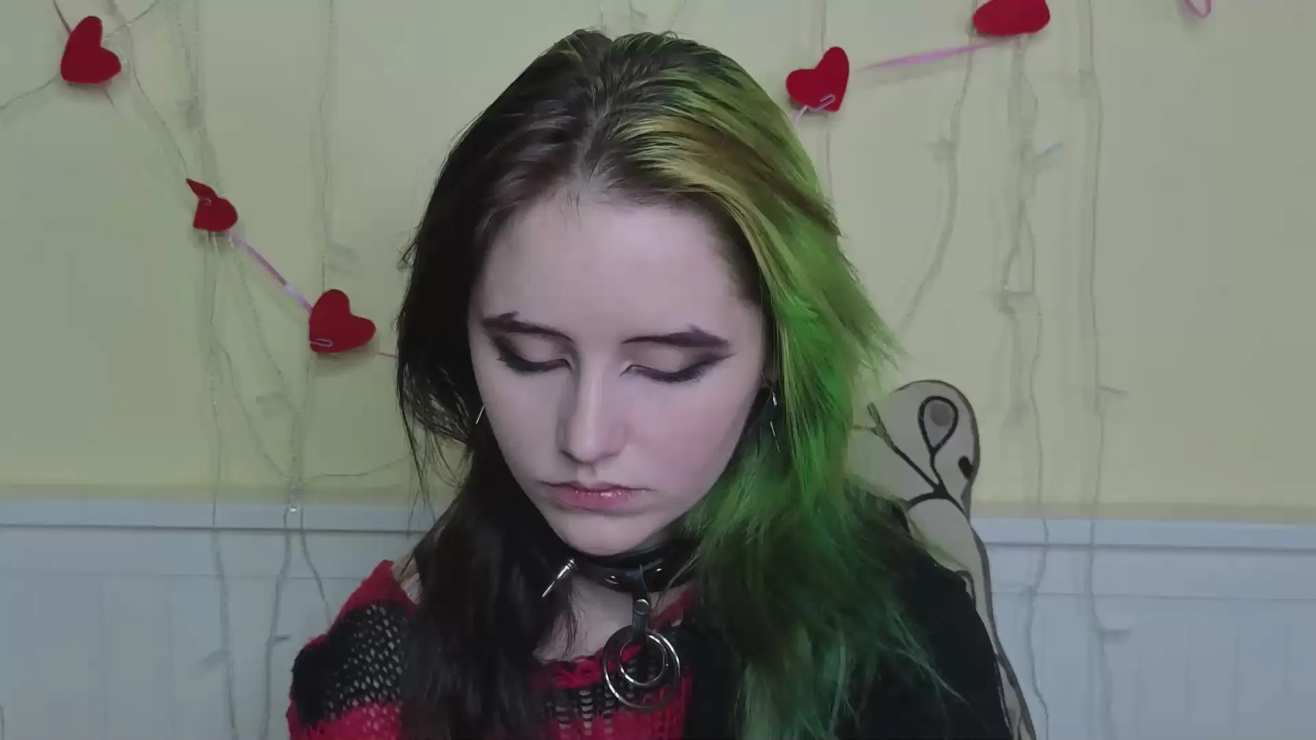 Offline MarianEdgin on Cam4