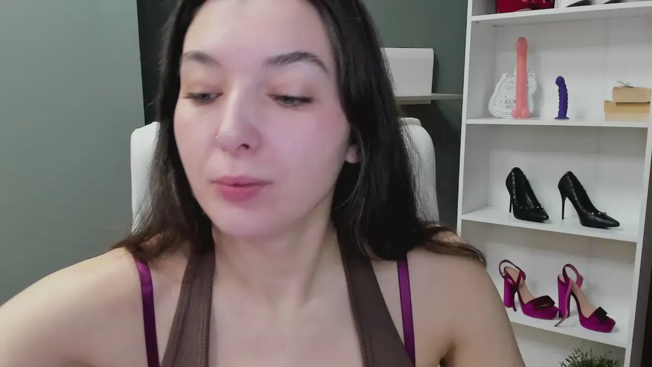 MeganPleasure on Cam4