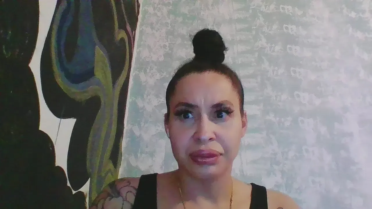 melanianyc —  #ass #feet #threesome #cosplay #trans #pornstar #amateur