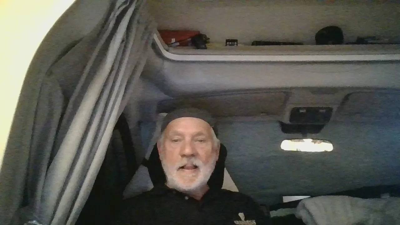 Offline Melkmann1 on Cam4