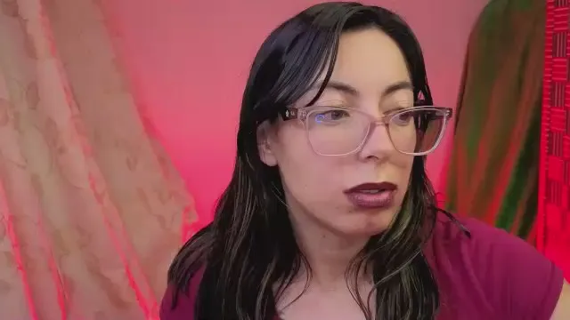 Offline Miranda_sexlove on Cam4