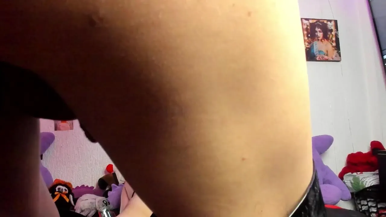 Offline MistressEdggy2 on Cam4