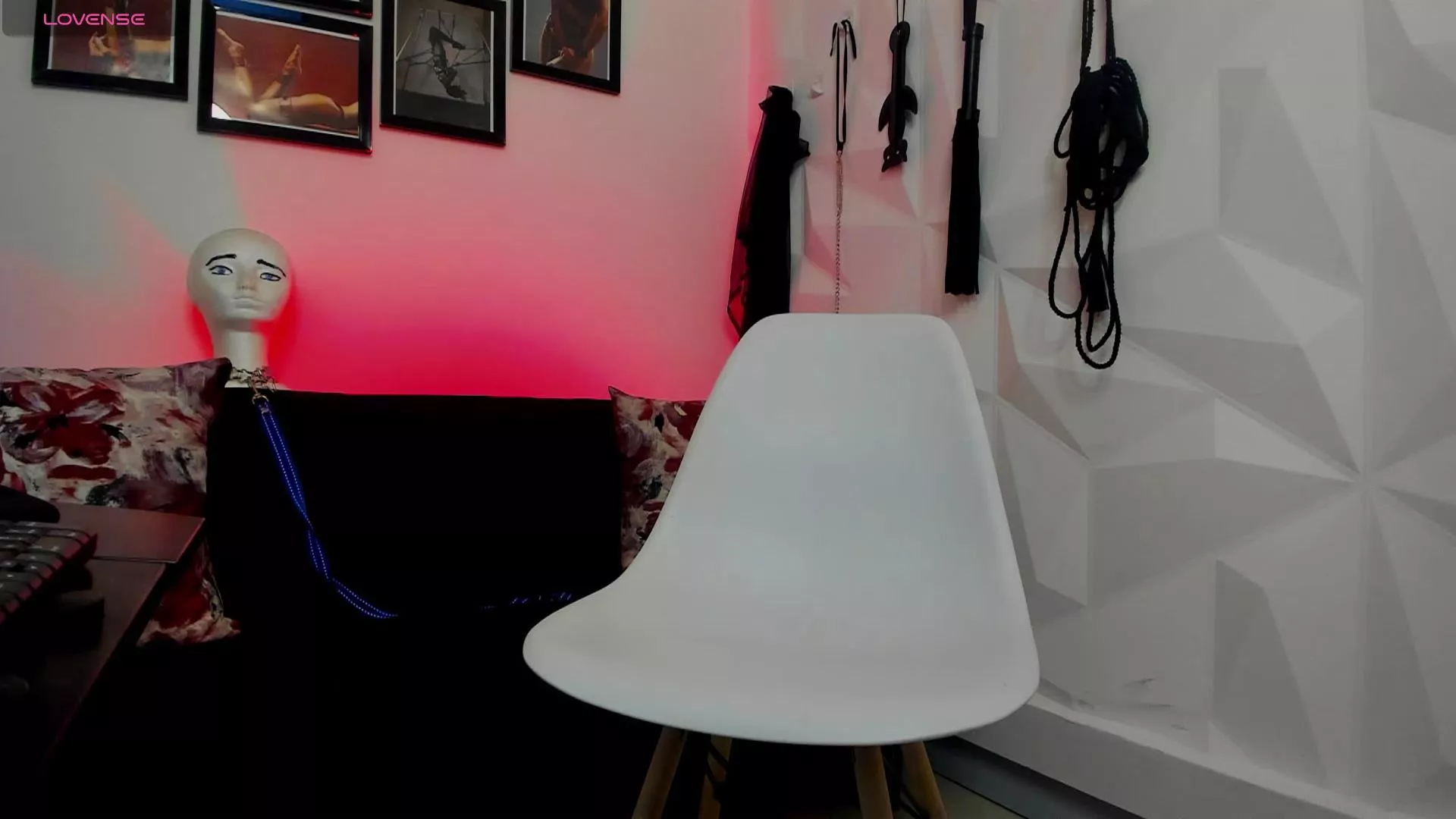 Offline MistressNyx_cg on Cam4