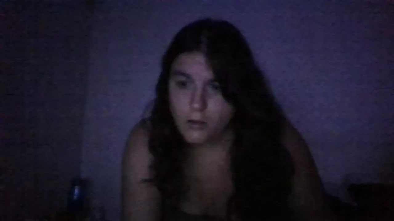 Offline nanosgirl5672 on Cam4