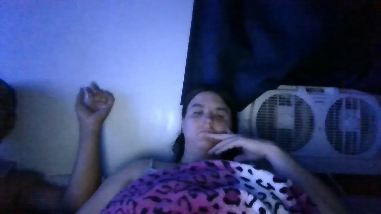 Offline nanosgirl5672 on Cam4