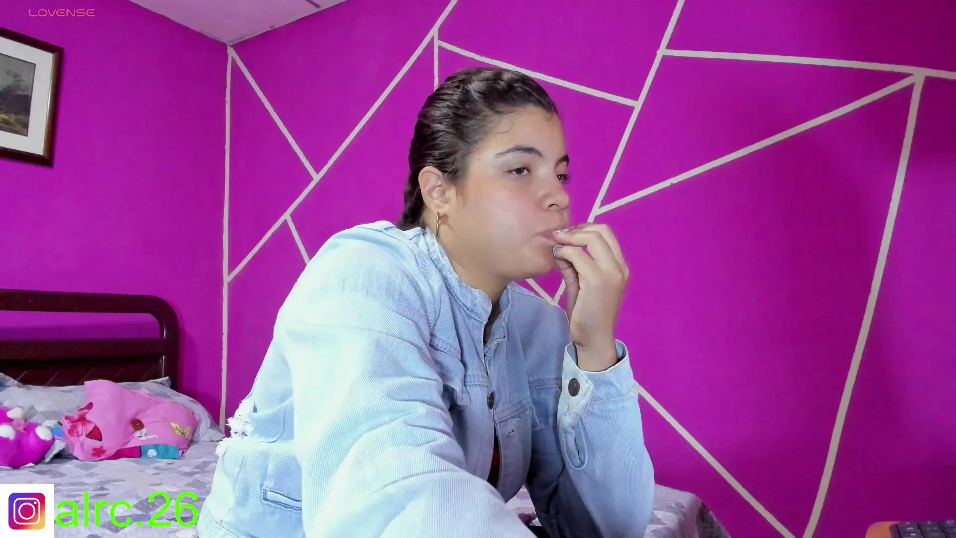 Offline Natyass4 on Cam4